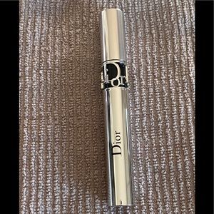 Brand New DIORSHOW Iconic Overcurl Mascara